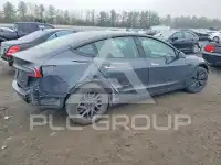 2025 Tesla Model 3 photo