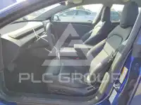 2025 Tesla Model 3 фото