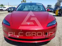 2025 Tesla Model 3 фото