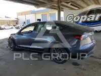 2025 Tesla Model 3 фото