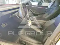 2025 Tesla Model 3 photo