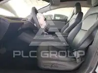 2025 Tesla Model 3 фото