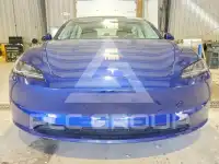 2025 Tesla Model 3 фото