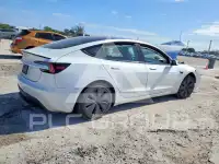 2025 Tesla Model 3 photo
