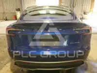 2025 Tesla Model 3 фото