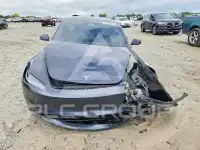 2025 Tesla Model 3 photo