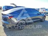2025 Tesla Model 3 photo