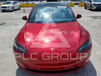 2025 Tesla Model 3 фото