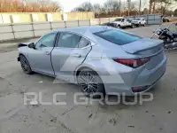 2025 Lexus ES300 photo