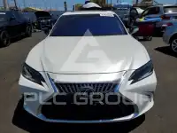 2025 Lexus ES300 фото