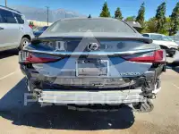 2025 Lexus ES300 фото