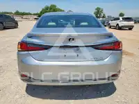 2025 Lexus ES300 photo