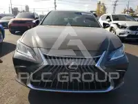 2025 Lexus ES300 фото