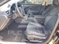2025 Lexus ES300 photo