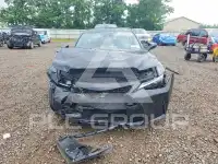 2025 Lexus IS фото