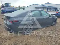 2025 Lexus IS фото