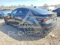 2025 Lexus IS фото