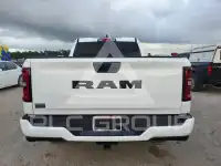 2025 RAM 1500 фото