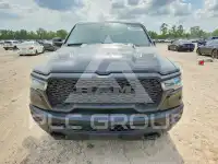 2025 RAM 1500 photo