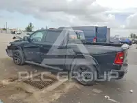 2025 RAM 1500 фото