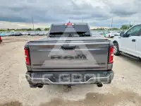 2025 RAM 1500 фото