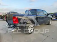 2025 RAM 1500 photo