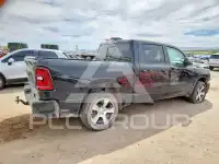 2025 RAM 1500 фото