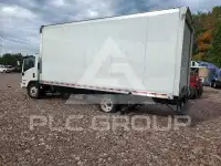 2025 Isuzu NPR фото