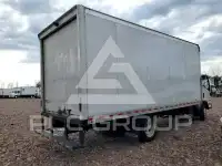 2025 Isuzu NPR фото