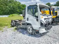 2025 Isuzu NPR фото