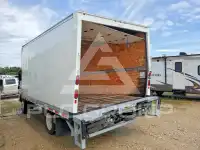 2025 Isuzu NPR photo