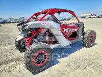 2025 Can-AM Sidebyside фото