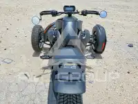2025 Can-AM  photo