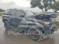 2025 Toyota 4 RUNNER photo