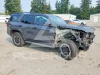 2025 Toyota 4 RUNNER photo