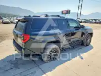 2025 Toyota 4 RUNNER photo
