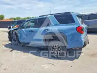 2025 Toyota 4 RUNNER photo