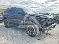 2025 Toyota 4 RUNNER photo