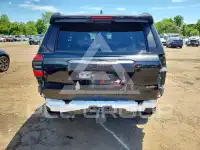 2025 Toyota 4 RUNNER photo