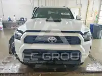 2025 Toyota 4 RUNNER фото