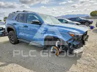 2025 Toyota 4 RUNNER фото