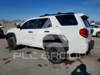2025 Toyota 4 RUNNER photo
