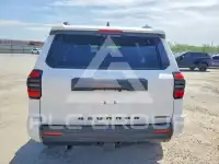2025 Toyota 4 RUNNER фото