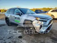 2025 Toyota RAV4 фото