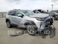 2025 Toyota RAV4 фото
