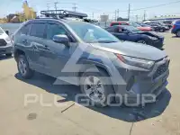 2025 Toyota RAV4 фото
