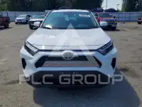 2025 Toyota RAV4 фото