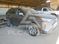 2025 Toyota RAV4 фото