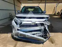 2025 Toyota RAV4 фото