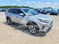 2025 Toyota RAV4 фото